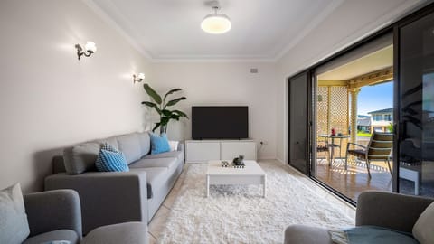Relaxed living with space to unwind