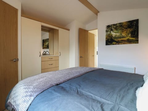 Cottage | 2 bedrooms, WiFi (free), individually decorated, individually furnished