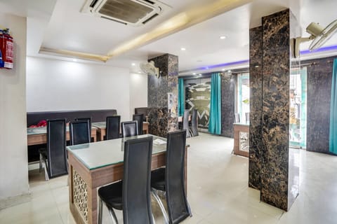 House | Dining