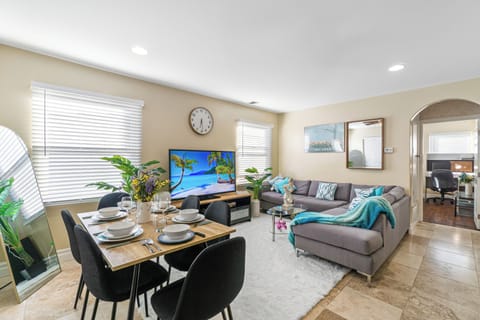 Experience the freedom of an open space layout, perfect for gatherings.