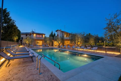 Shared pool