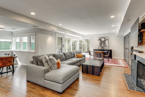 Seattle Vacation Rental | 4BR | 4BA | 3,000 Sq Ft