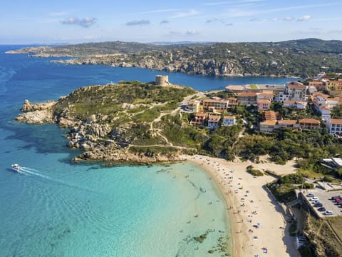 Resort, Swimming Pool, Hotel, Resort Town, Seaside Resort, Hacienda, Thermae, Tropics, Villa