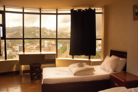 Deluxe Double or Twin Room, 2 Twin Beds, Non Smoking, Mountain View | Desk, WiFi (free), bed sheets
