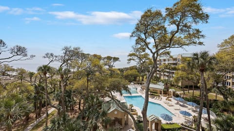 Breathtaking Oceanfront View in 2418 Windsor II
