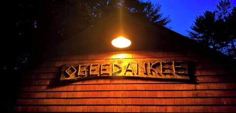 Welcome sign
