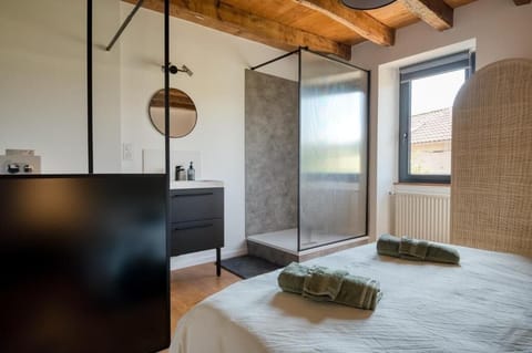 Double Room, Garden View | Free WiFi