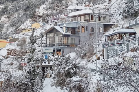 Deluxe Room, Mountain View | Exterior