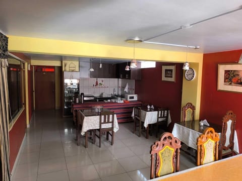 Classic Triple Room, Patio, City View | Dining
