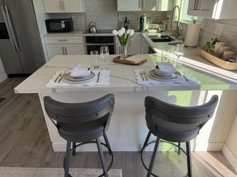 Kitchen Island Seating for 2