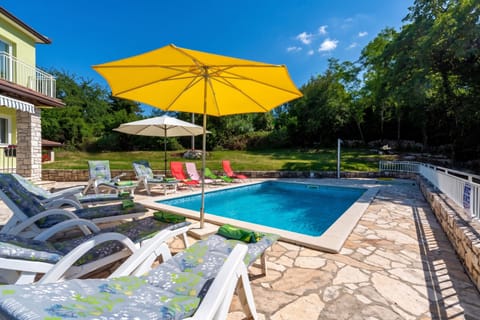 Private Pool