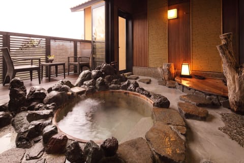Yukino-Shita Villa, Japanese Traditional Style, Twin Room with Open-Air Bath(Check-in by 6PM) | Bathroom | Separate tub and shower, spring water tub, free toiletries, hair dryer