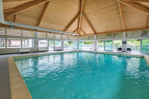 Holiday Home Swimming Pool
