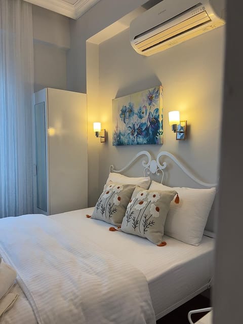 Superior Double Room, City View | Free WiFi, bed sheets