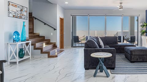 House, Multiple Beds, Balcony (Casa Bonita) | Living area