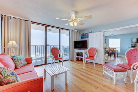 Atlantic Towers 414-print-007-035-Living Room-4200x2801-300dpi