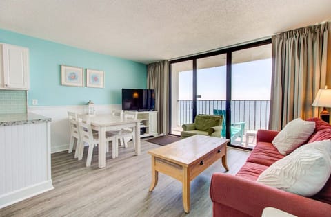 Atlantic Towers 1106-print-001-010-Main Living Area-4200x2761-300dpi