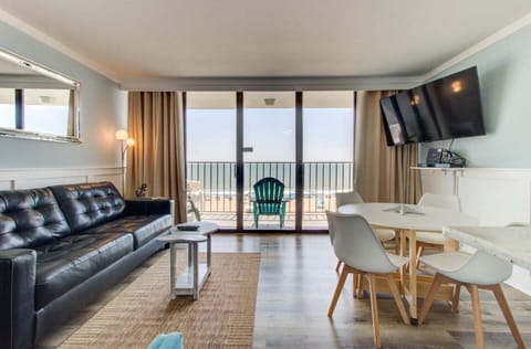 Atlantic Towers 509-print-002-010-Main Living Area-2048x1348-300dpi