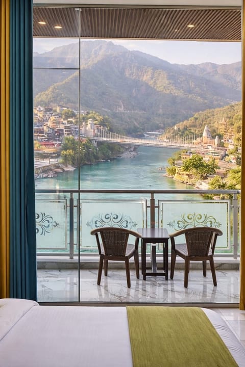 Shared Dormitory, Balcony, River View | In-room safe, laptop workspace, blackout drapes, free WiFi