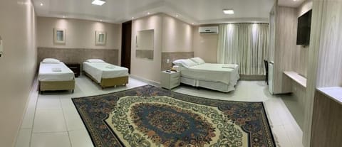 Triple Room | Free WiFi, wheelchair access
