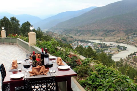 Deluxe Double or Twin Room, Balcony, Mountain View | Outdoor dining