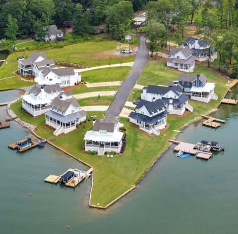 House, Balcony, Lake View | Exterior