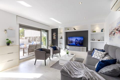 Villa (2 Bedrooms) | Interior