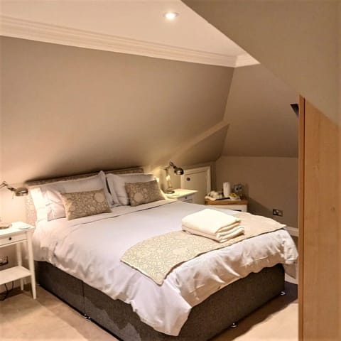 Triple Room (Bedroom 3)
