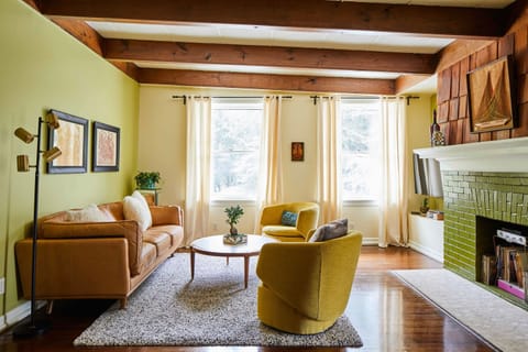 Step back in time in this retro, earthy, one-of-a-kind apartment in Eden Brae, a southern gothic mansion. Stylish and modern, you'll love the open kitchen and living room as well as the apartment's private patio with a hammock chair. Pet-friendly.