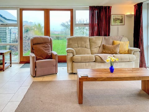 Open plan living space | Sunnyside, Ashmore, near Shaftesbury,