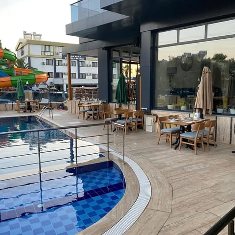 Seasonal outdoor pool