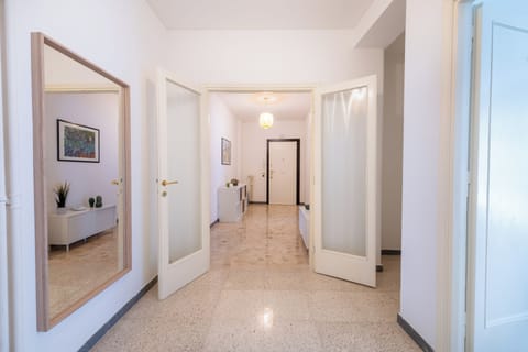 Apartment (2 Bedrooms) | Living area | TV