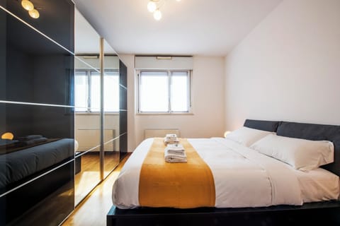 Apartment (1 Bedroom) | Interior