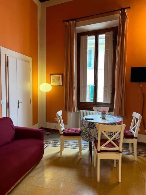 Apartment | Living area | Flat-screen TV