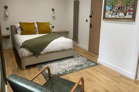 Standard Double Room | Free WiFi