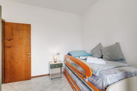 Family House, 3 Bedrooms, 2 Bathrooms (House Tiziana Close by Mare) | 3 bedrooms