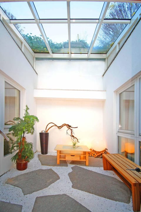 Sauna, steam room