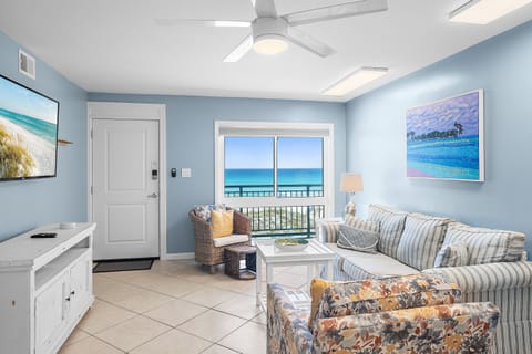 Aqua Villa 302
