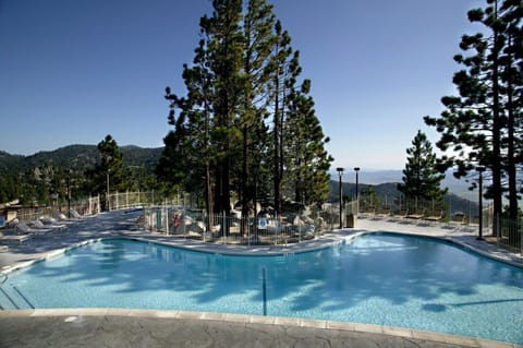 You will love to spend time in the seasonal pool with family and friends.