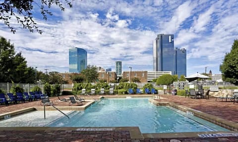 Dreaming of a stunning pool escape? Whether it`s about our outdoor furniture, decor, or creating the perfect pool haven, ask away! Your ideal pool retreat is just a question away.