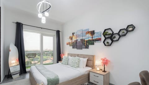 Luxury Studio, Balcony, City View | Egyptian cotton sheets, premium bedding, in-room safe