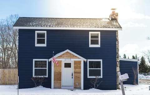 Welcome to your Northern Michigan retreat near the lake