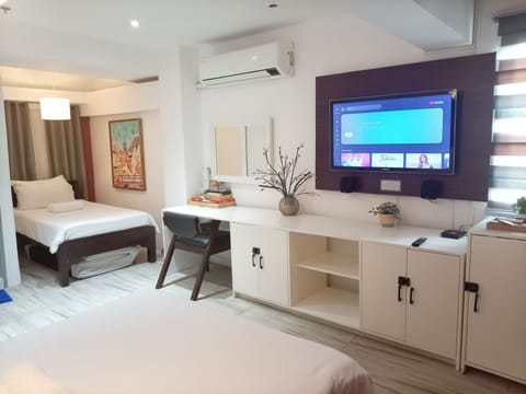 Condo, 1 Bedroom, Pool View | 1 bedroom