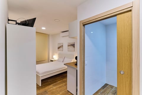 Studio | Down comforters, blackout drapes, soundproofing, free WiFi