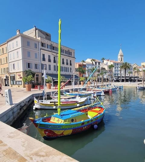 Marina