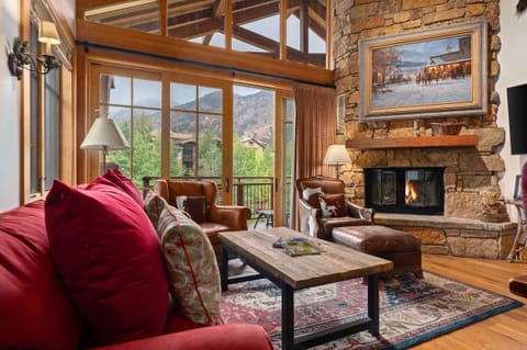 Living Room with Fireplace