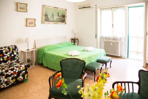 Triple Room, Balcony | Premium bedding, free WiFi, bed sheets