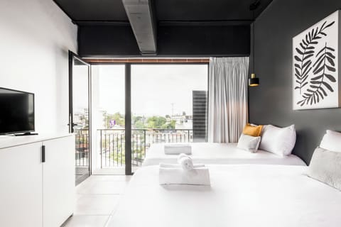 Comfort Apartment | Blackout drapes, iron/ironing board, free WiFi