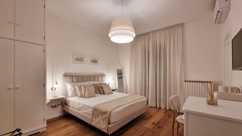 Superior Double Room, Balcony, Courtyard View | In-room safe, desk, laptop workspace, soundproofing