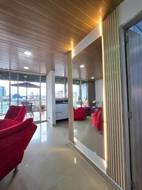 Deluxe Apartment, Housekeeping, City View | Interior